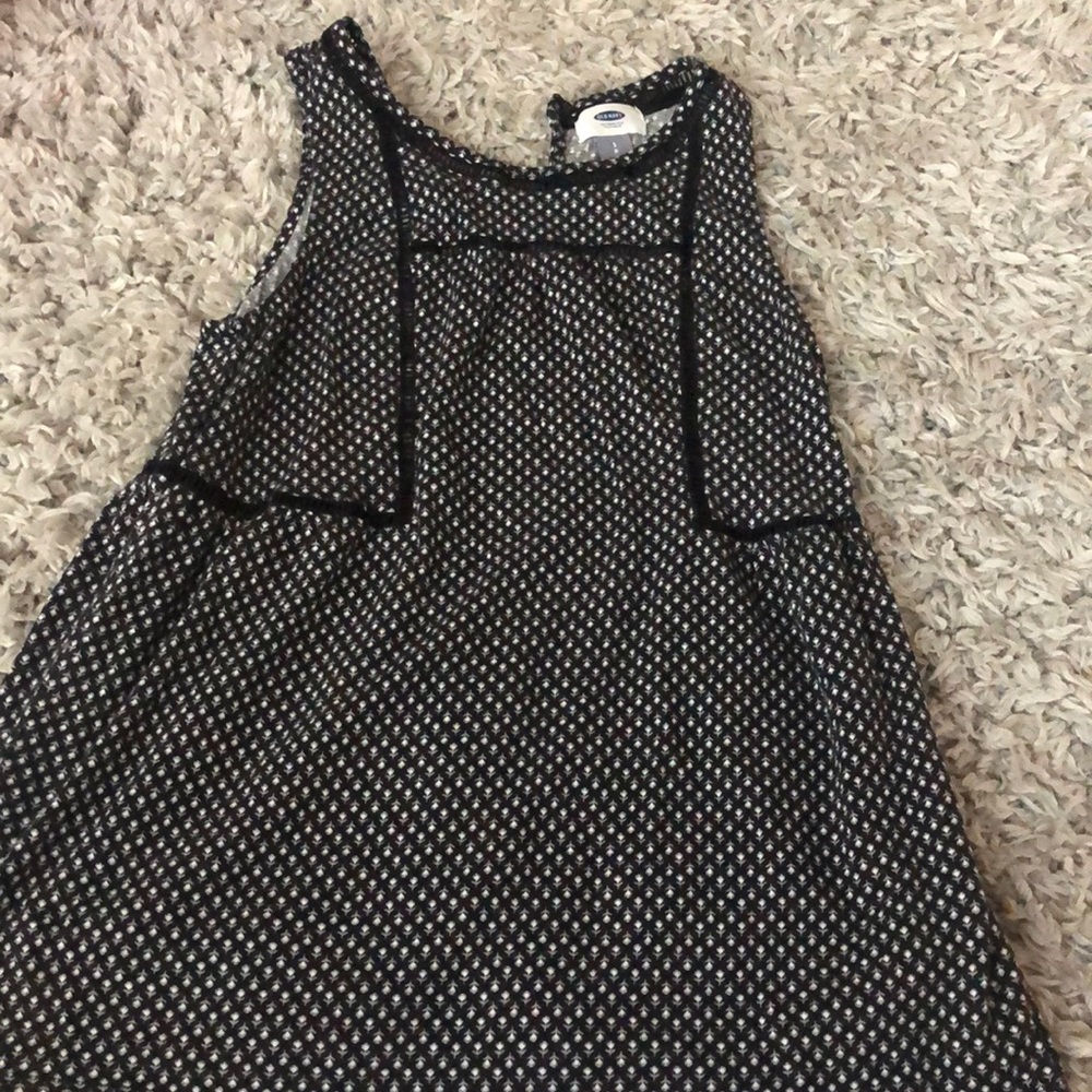black floral tank from old navy